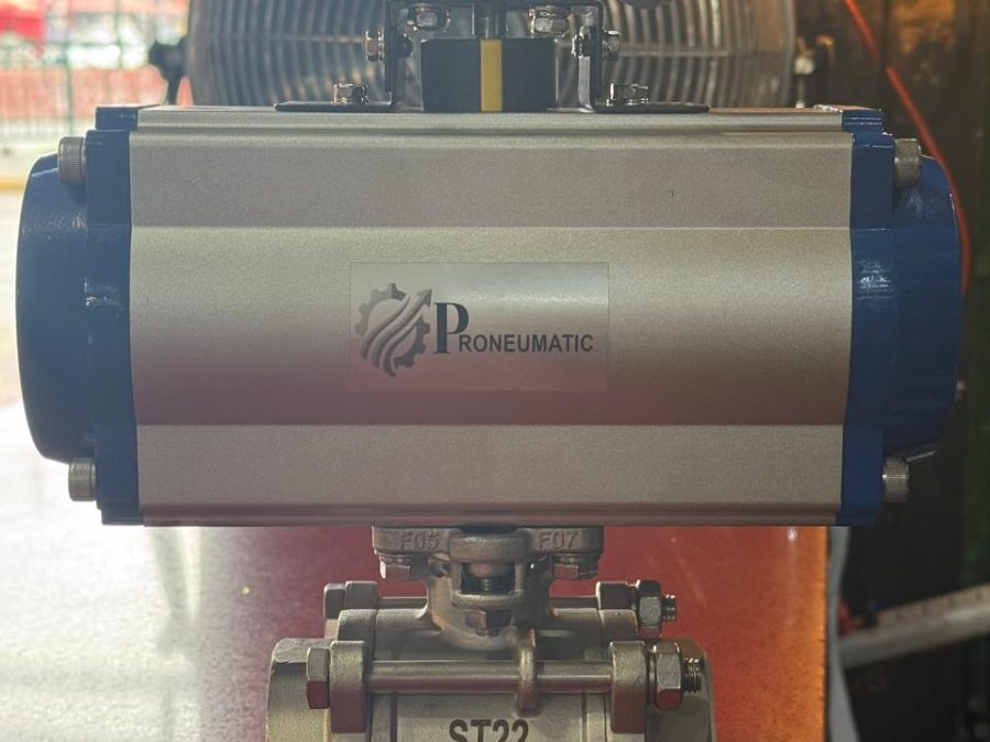 Válvula de bola acero inoxidable 1000 WOG con actuador neumático Proneumatic y caja de finales de carrera